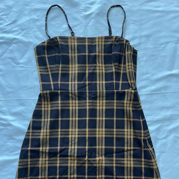 Wilfred Plaid Mini Dress - Picture 2 of 9